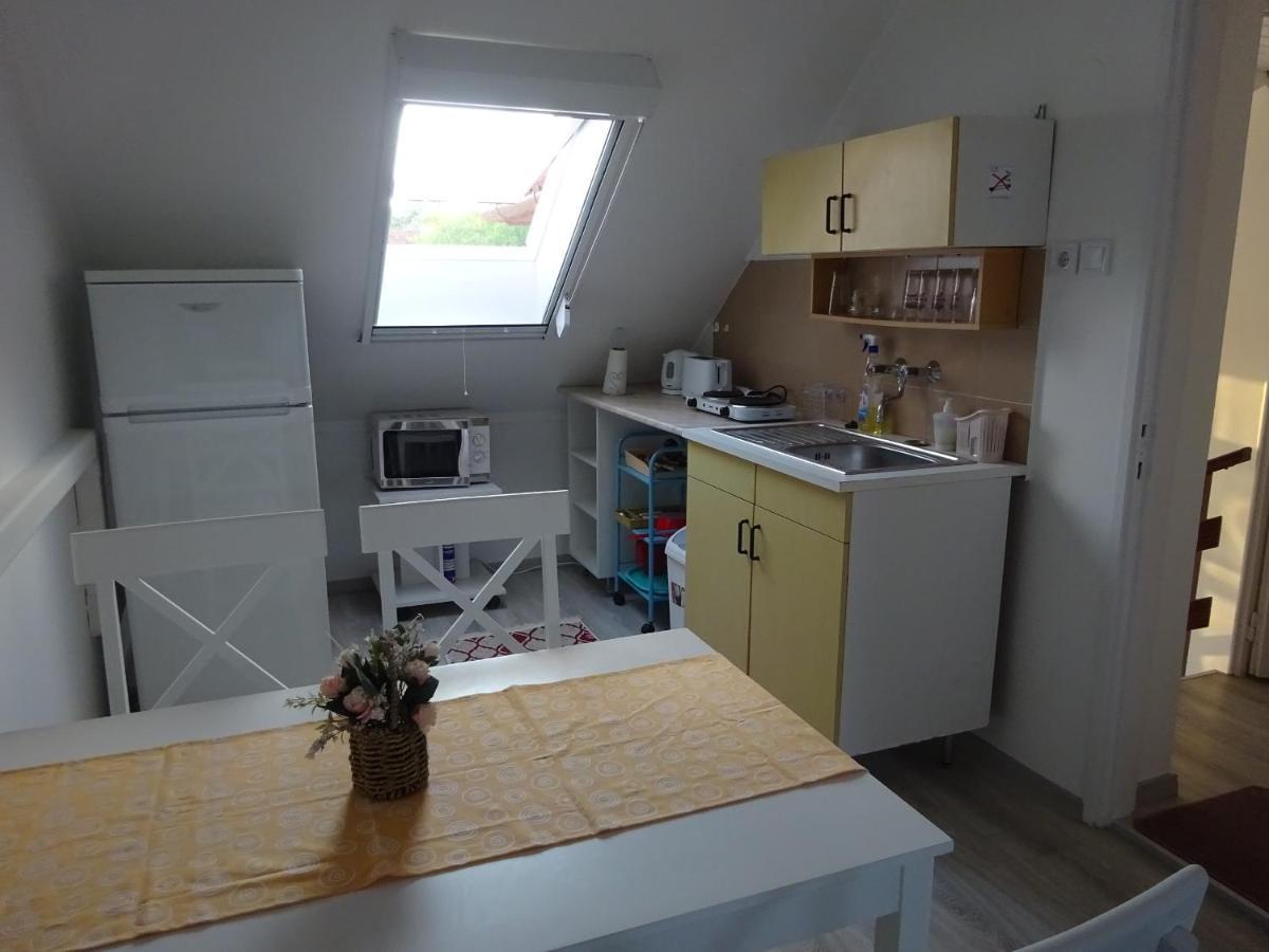Era Apartman Apartment ฮอร์กานี ภายนอก รูปภาพ