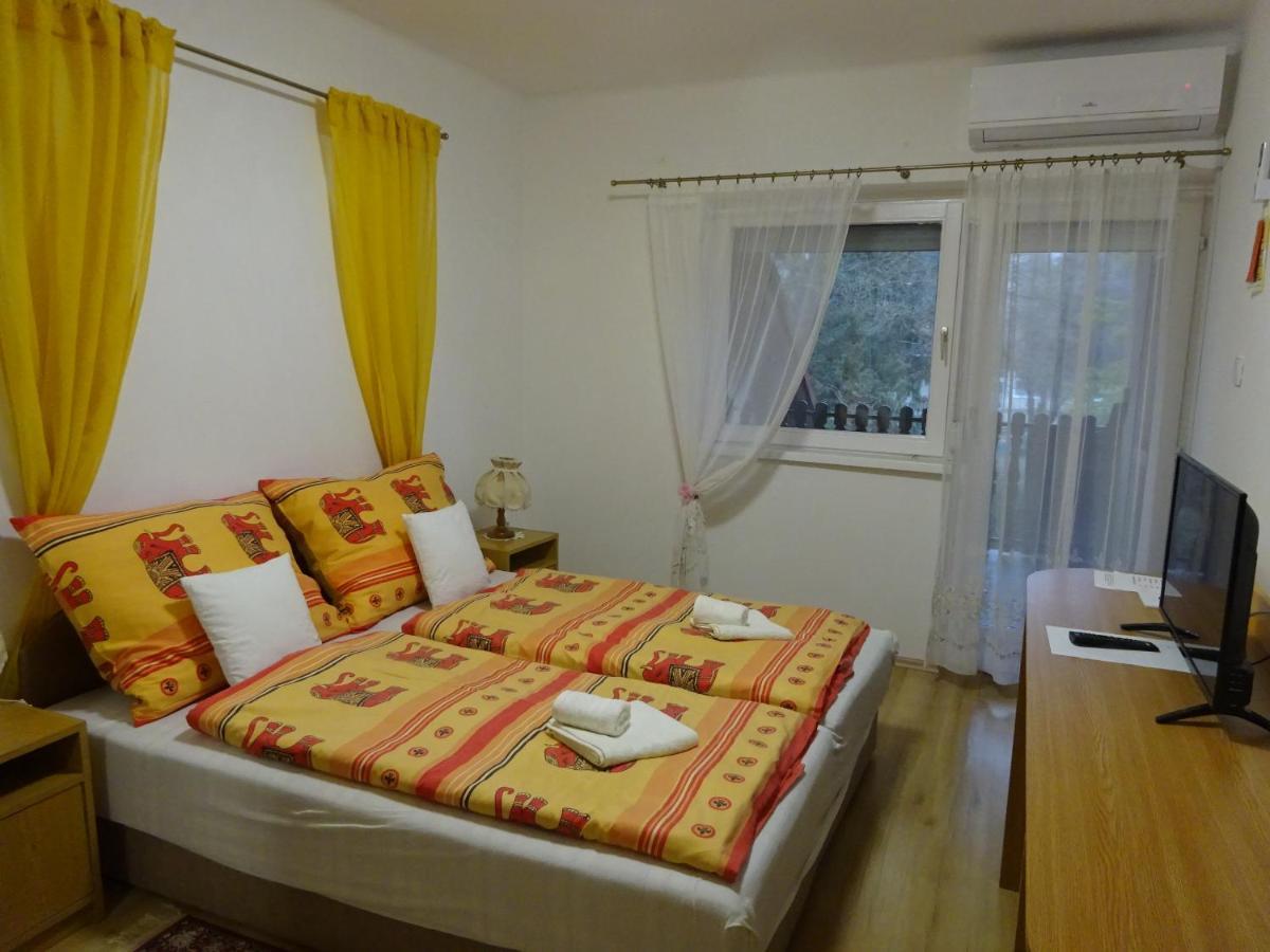 Era Apartman Apartment ฮอร์กานี ภายนอก รูปภาพ