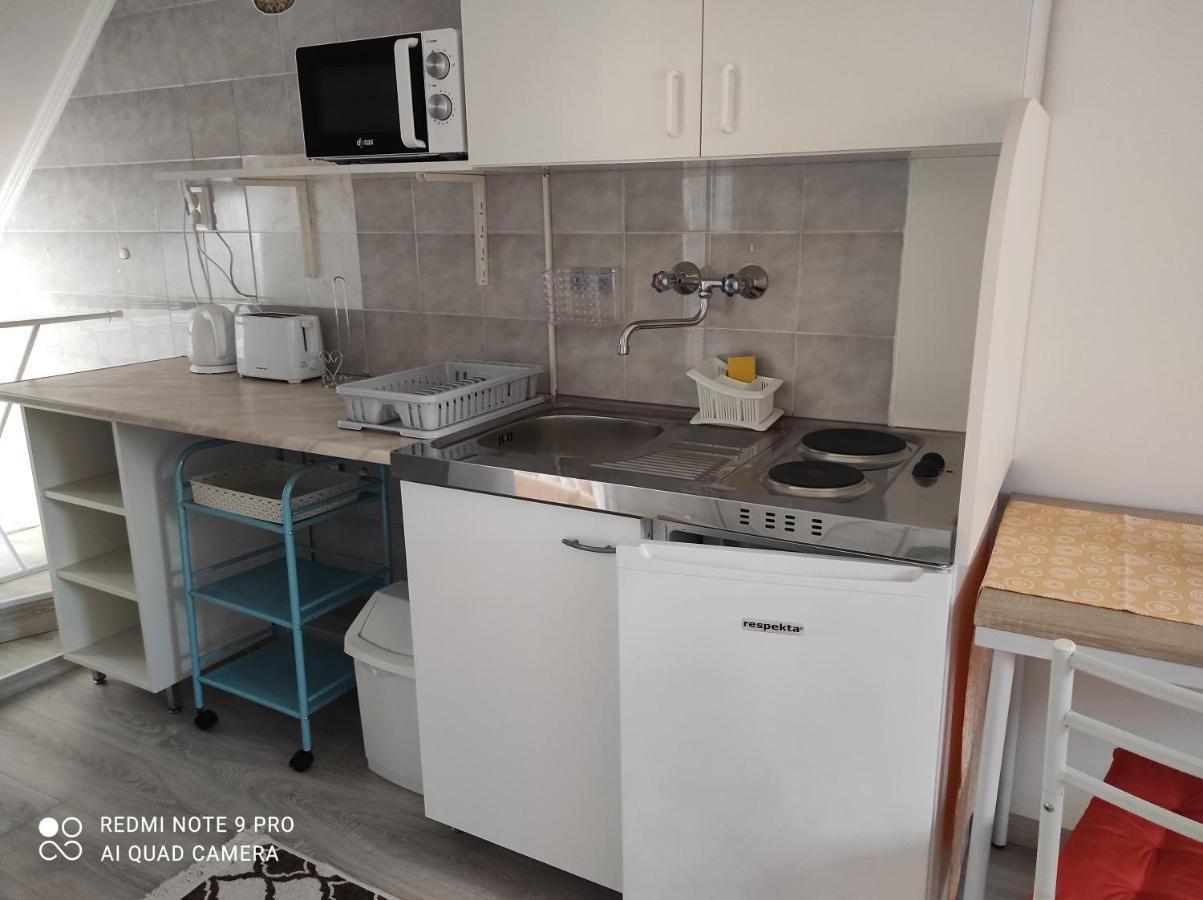 Era Apartman Apartment ฮอร์กานี ภายนอก รูปภาพ