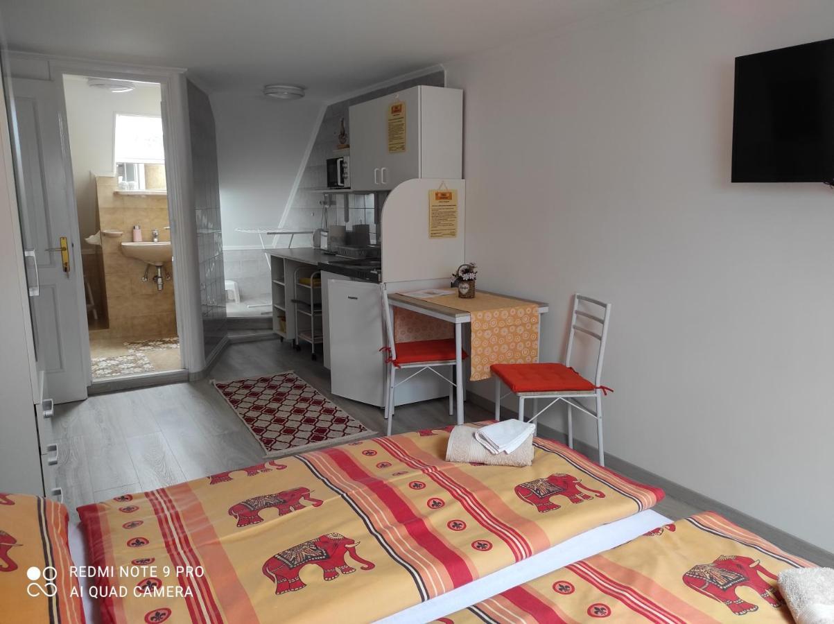 Era Apartman Apartment ฮอร์กานี ภายนอก รูปภาพ